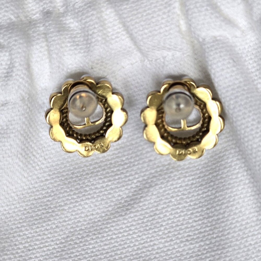 Dior Petit CD Baroque Stud Earrings with Pearls & CD Logo Rare & Authentic - Picture 7 of 8